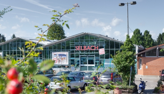 Außenansicht der Zoohandlung in Bergisch Gladbach